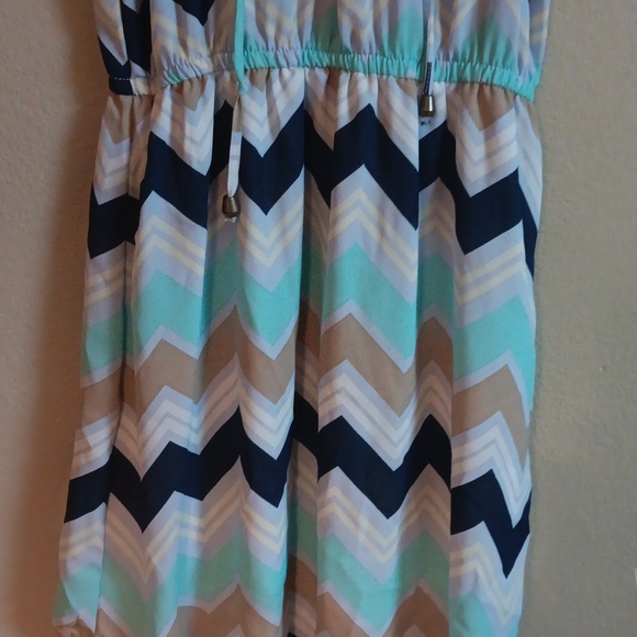 Rue 21 Chevron Print Dress Size Small - Picture 3 of 6